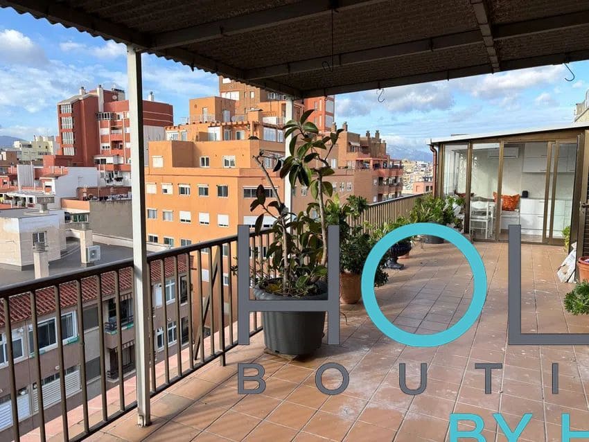 2 makuuhuone Kattohuoneisto myytävänä paikassa Palma de Mallorca - 595 000 € (Ref: 9686431)