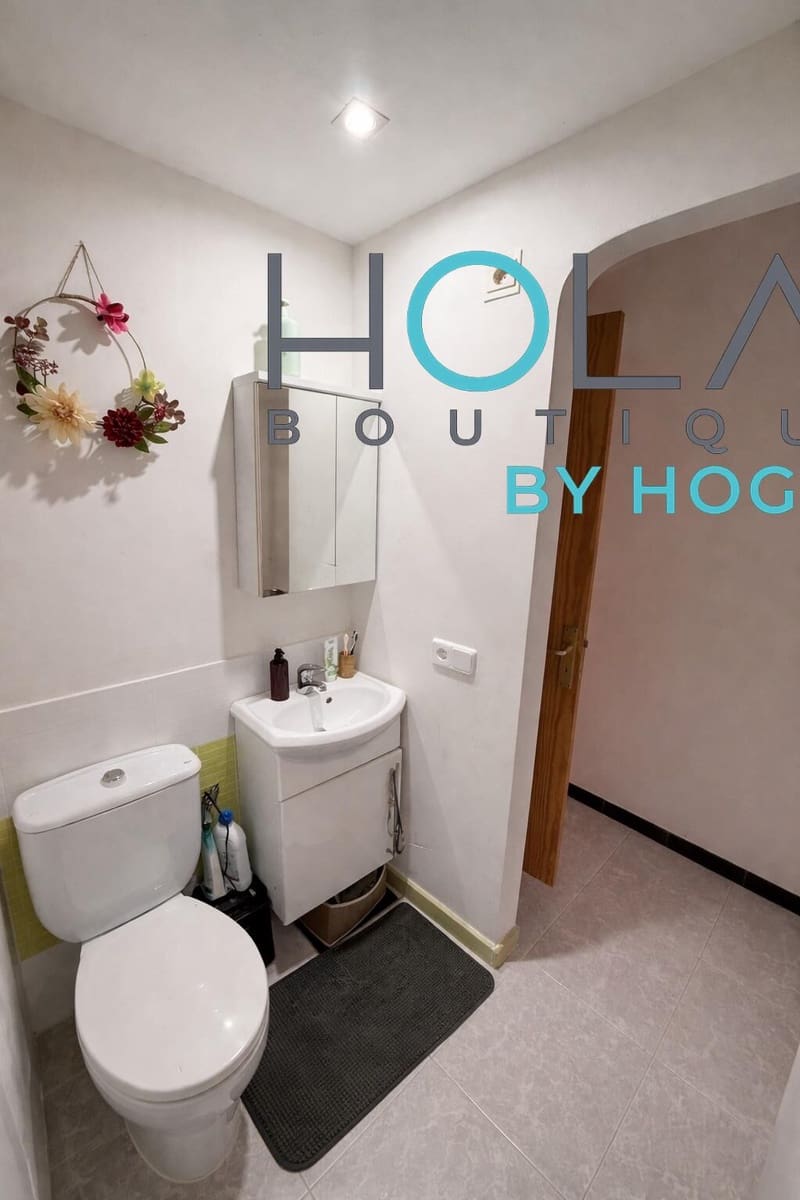 3 bedroom Flat for sale in Son Ferriol with garage - € 480,000 (Ref: 9726643)