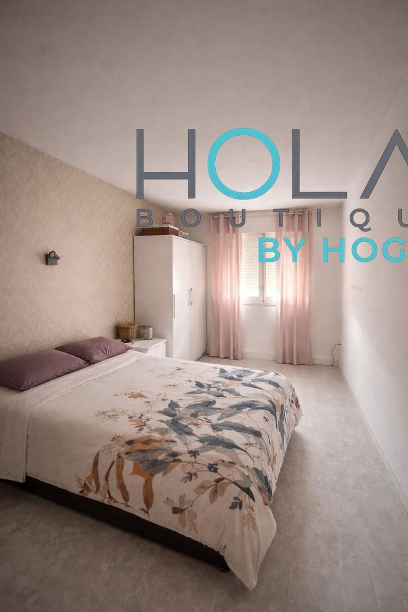 3 bedroom Flat for sale in Son Ferriol with garage - € 480,000 (Ref: 9726643)