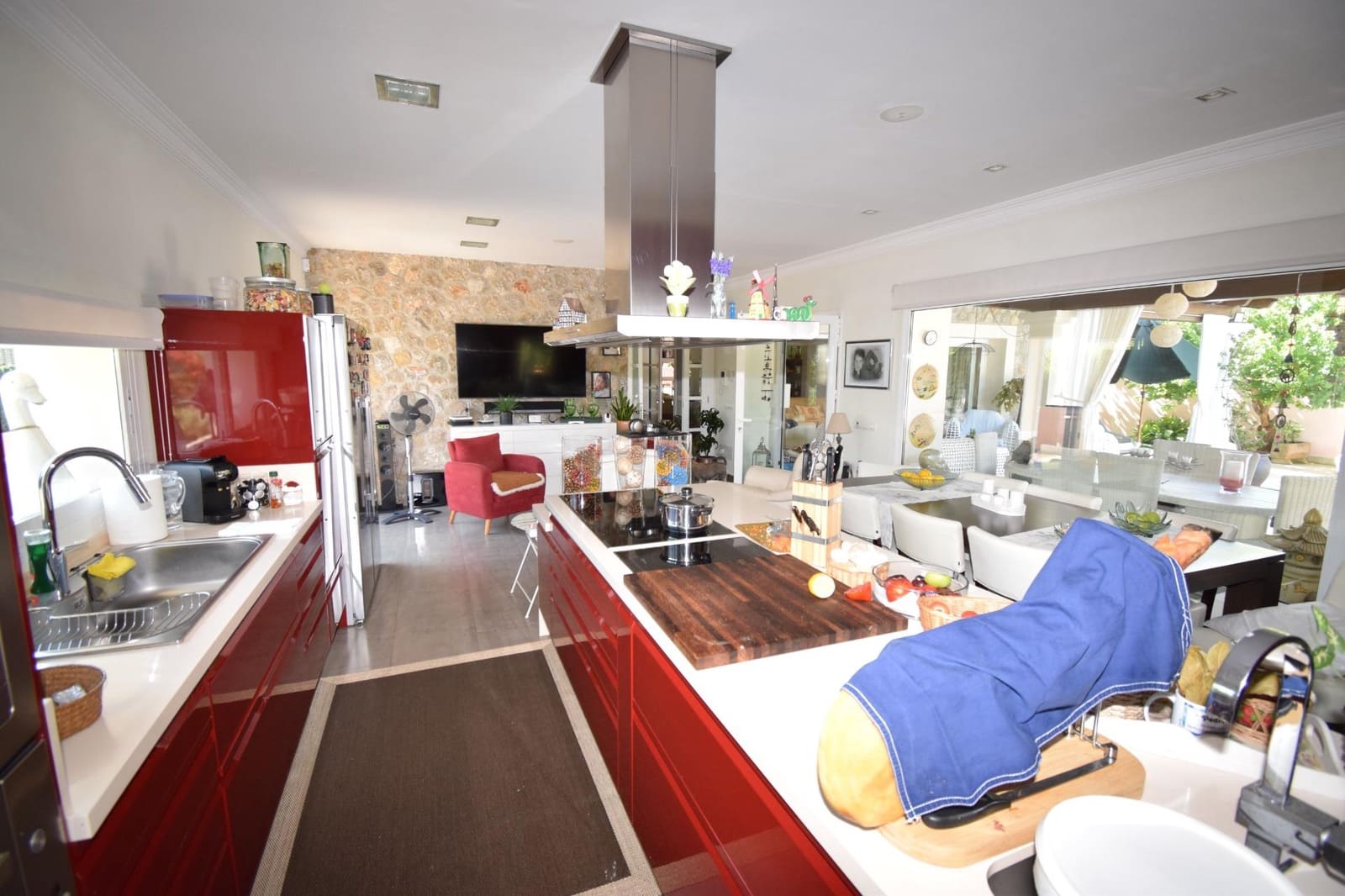 3 Zimmer Villa zu verkaufen in Son Serra de Marina mit Pool Garage - 1.200.000 € (Ref: 9752033)