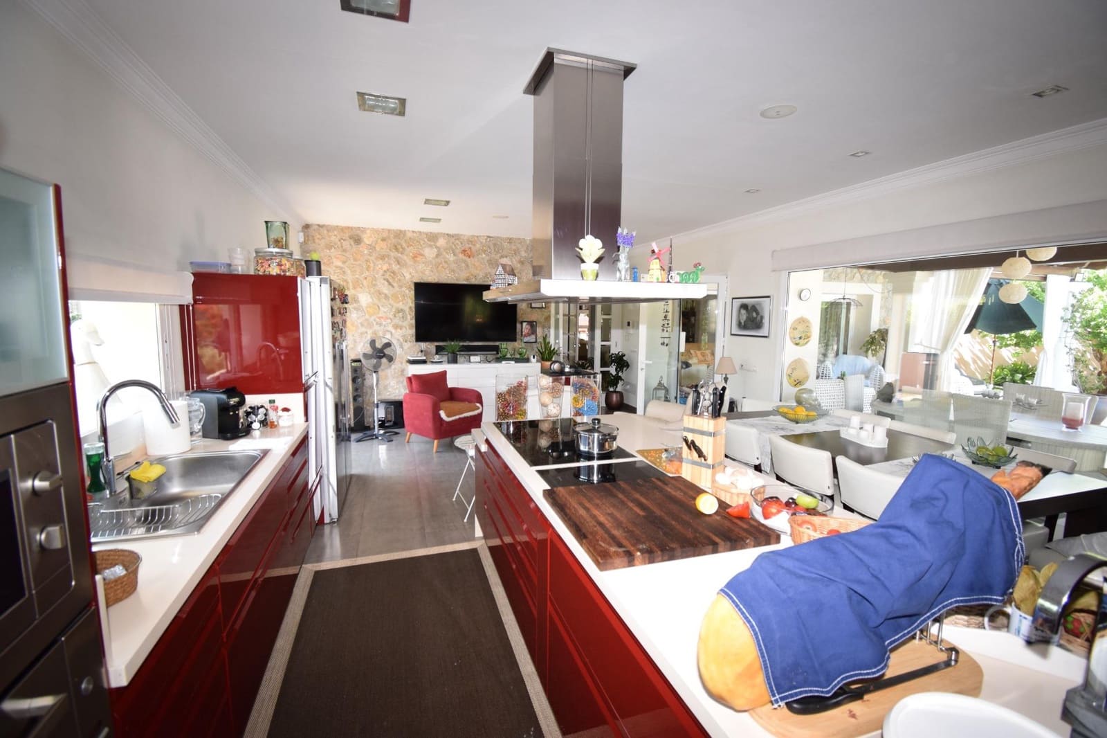 3 Zimmer Villa zu verkaufen in Son Serra de Marina mit Pool Garage - 1.200.000 € (Ref: 9752033)