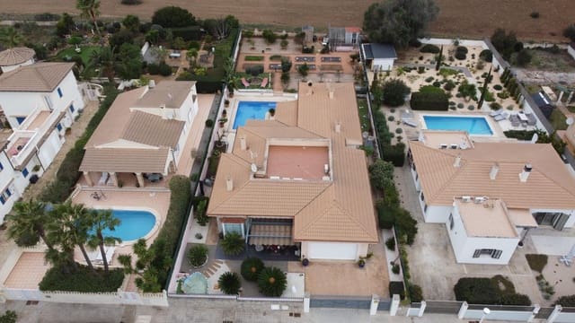 Chalet de 3 habitaciones en Son Serra de Marina, Santa Margalida en venta con piscina garaje - 1.200.000 € (Ref: 9752033)
