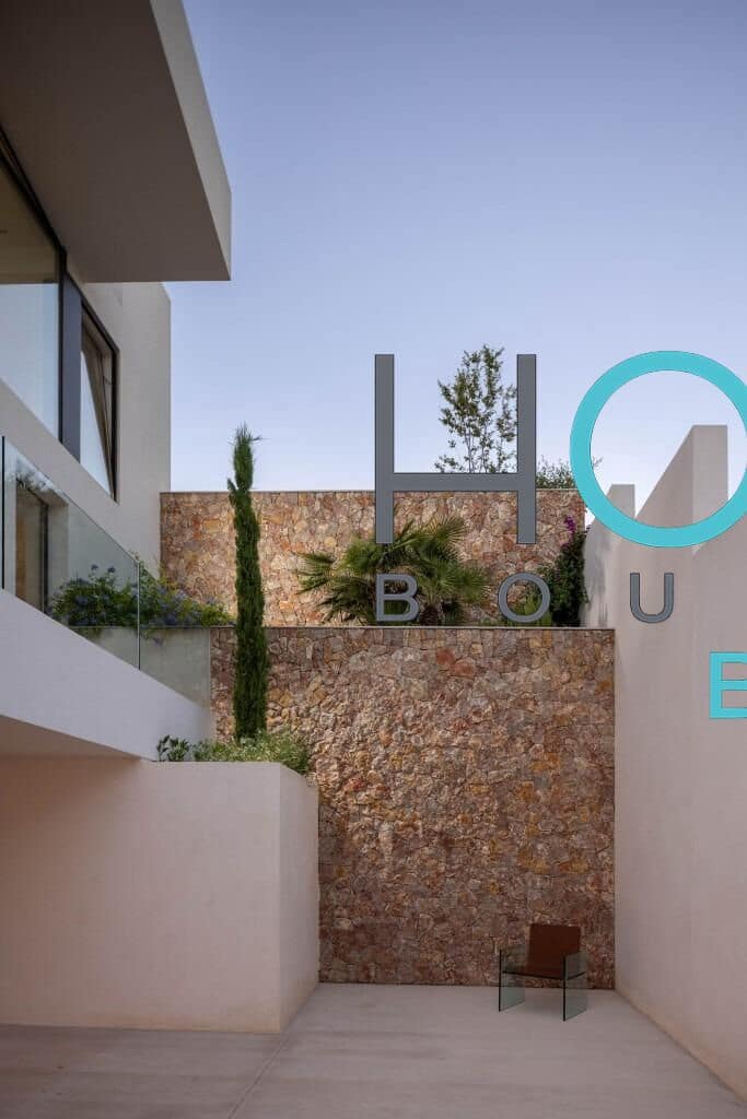 2 bedroom Villa for sale in Alcudia - € 4,000,000 (Ref: 9865208)