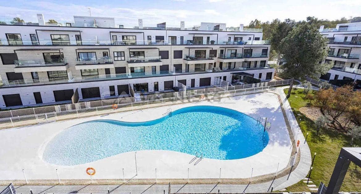 2 chambre Appartement à vendre à Santa Ponsa avec piscine garage - 741 000 € (Ref: 9884811)