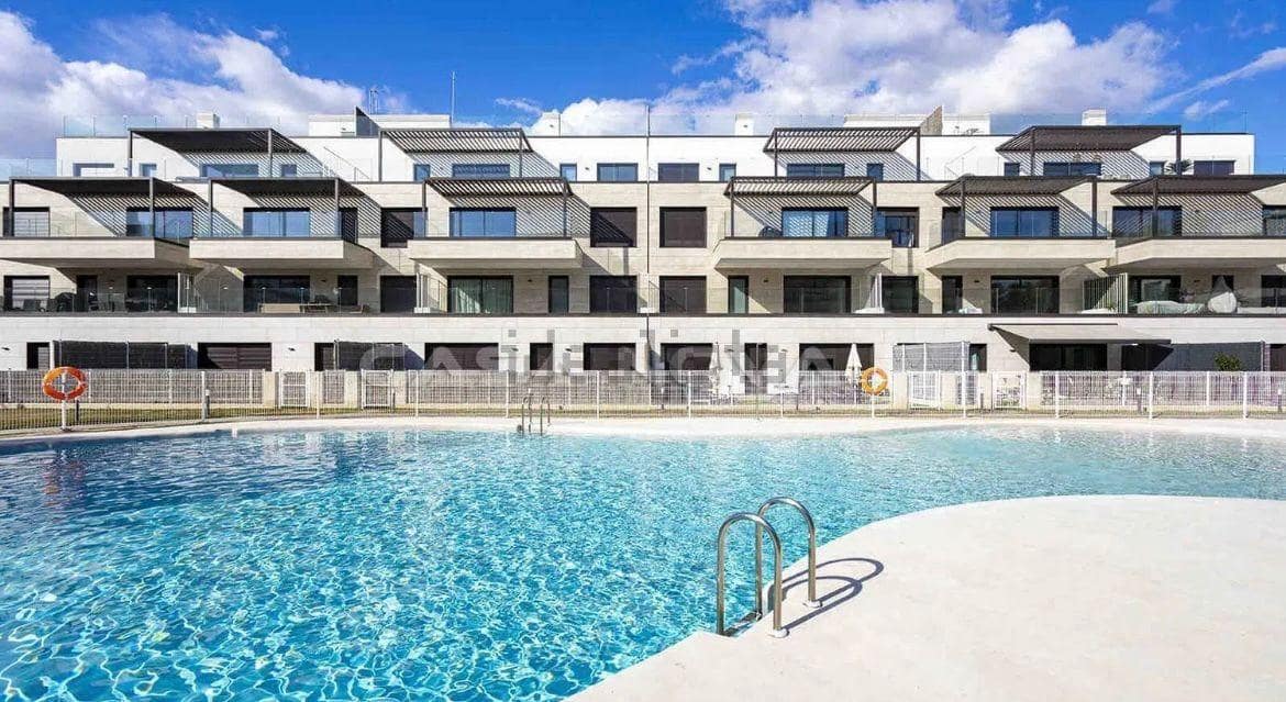 2 chambre Appartement à vendre à Santa Ponsa avec piscine garage - 741 000 € (Ref: 9884811)