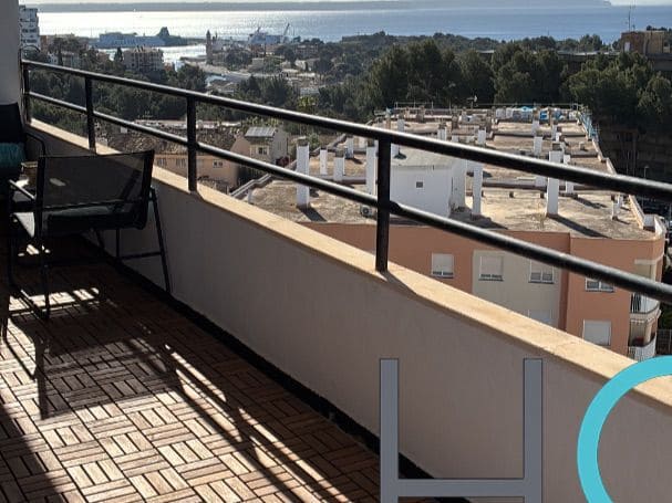 2 bedroom Flat for sale in Cala Mayor with garage - € 350,000 (Ref: 9927409)