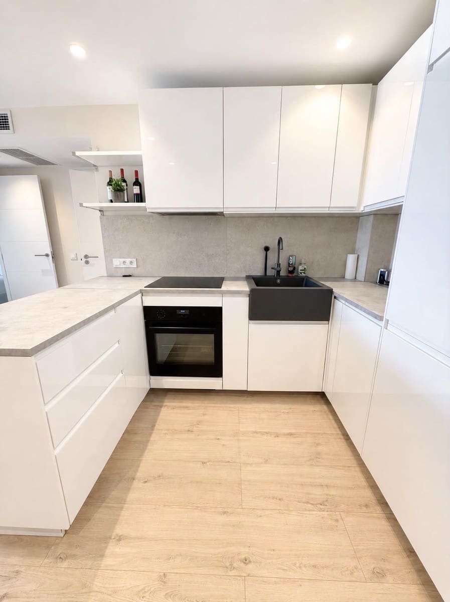 2 bedroom Apartment for sale in Palmanova with garage - € 695,000 (Ref: 9939988)