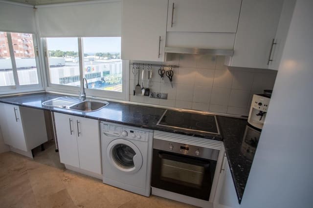 Penthouse de 2 chambres à louer à Palma de Mallorca avec piscine garage - 2 750 € (Ref: 9962717)