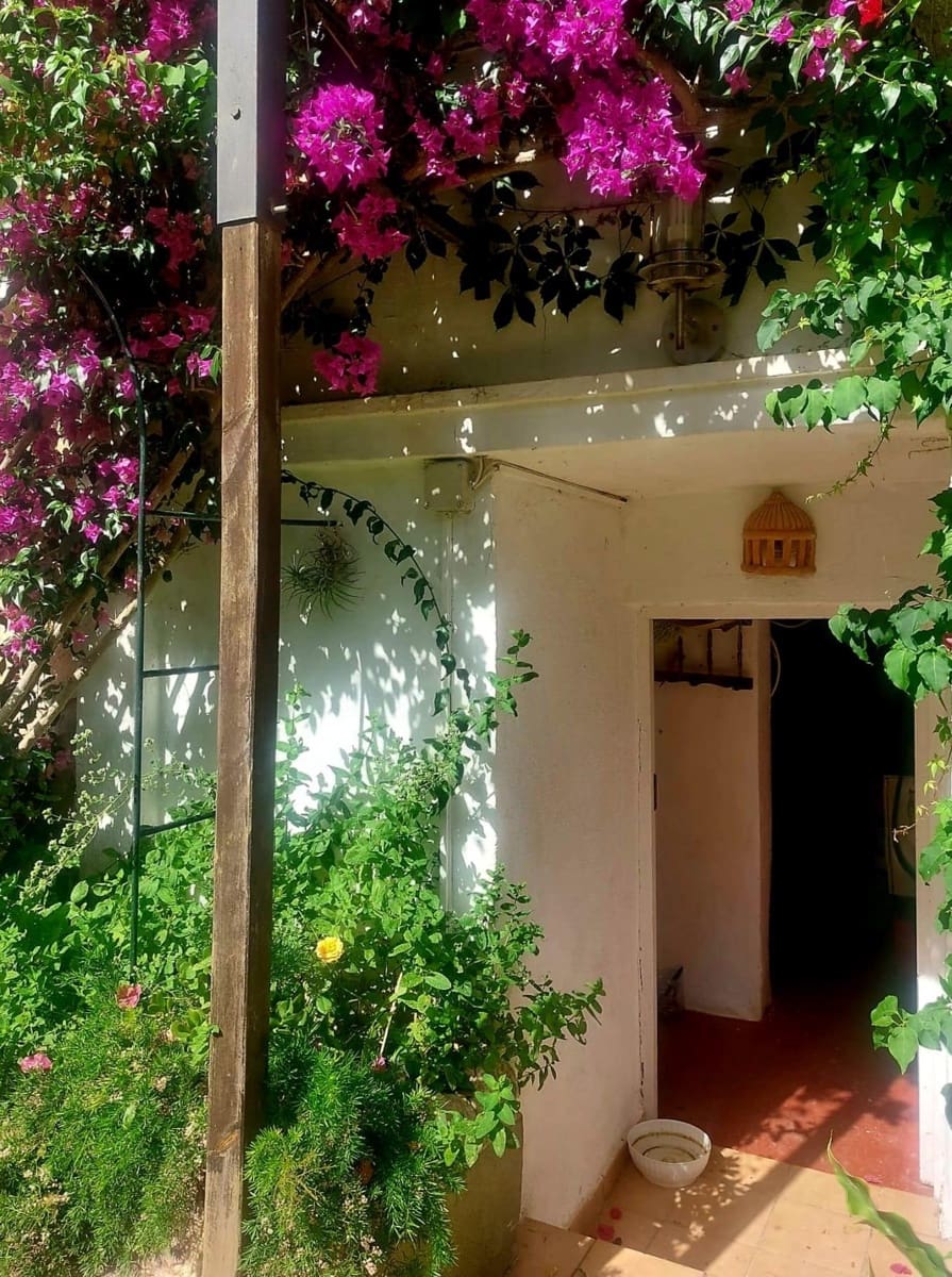 2 bedroom Townhouse for sale in Costa de la Calma - € 470,000 (Ref: 9978897)