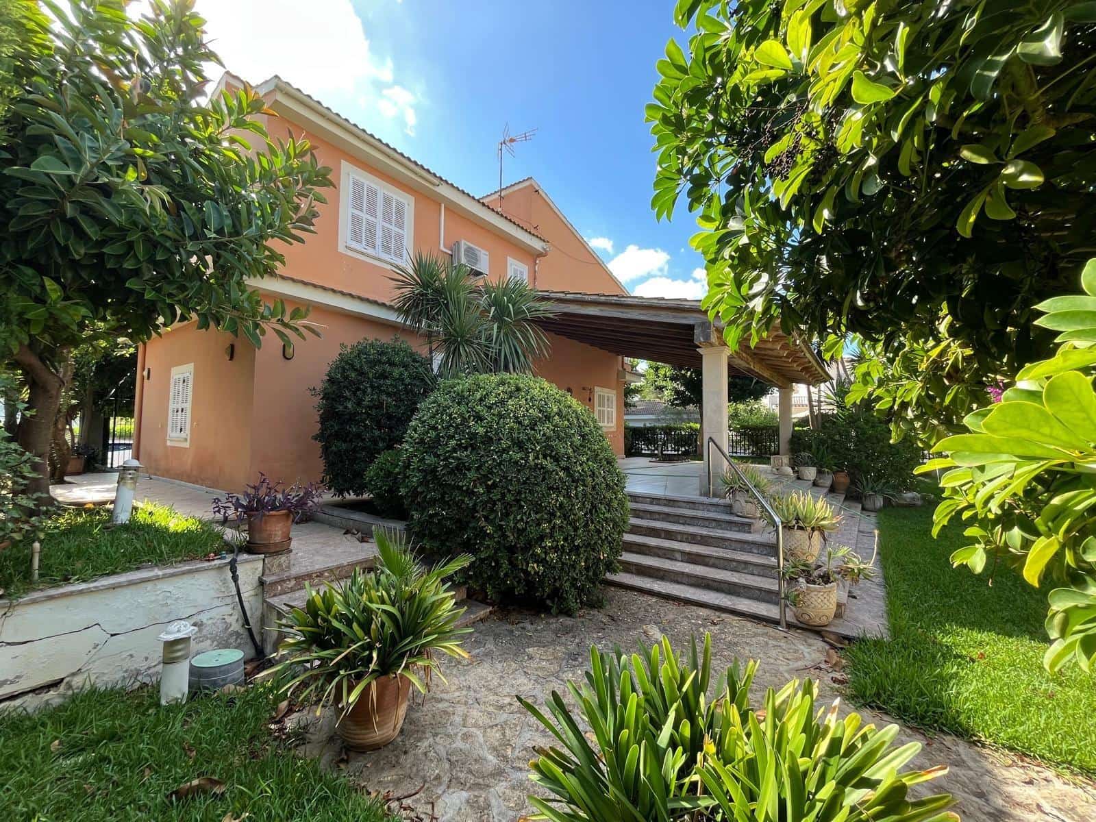 3 Zimmer Villa zu verkaufen in Ca'n Picafort mit Garage - 1.365.000 € (Ref: 9978899)