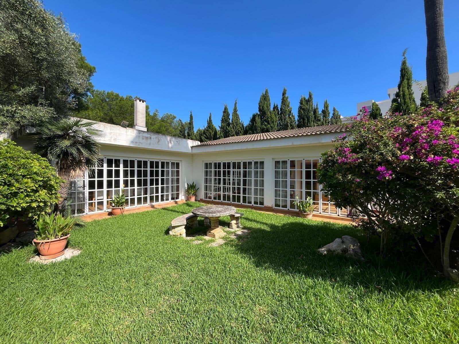 3 Zimmer Villa zu verkaufen in Ca'n Picafort mit Garage - 1.365.000 € (Ref: 9978899)