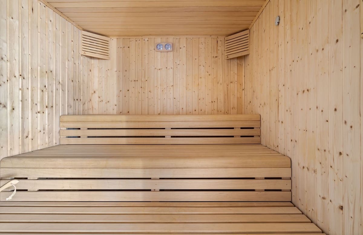 3 makuuhuone Kattohuoneisto myytävänä paikassa Estepona mukana uima-altaan 
autotalli - 925 000 € (Ref: 9571779)