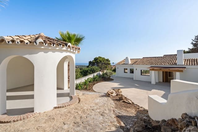 5 quarto Moradia para venda em El Rosario, Marbella com piscina garagem - 3 895 000 € (Ref: 9571780)