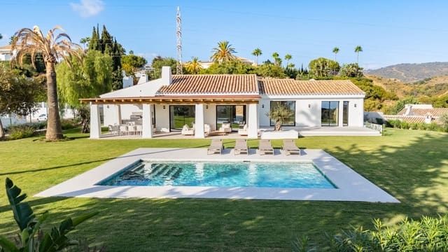 5 quarto Moradia para venda em El Rosario, Marbella com piscina garagem - 3 895 000 € (Ref: 9571780)