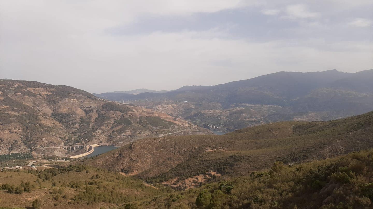 Ubebygd land til salgs i Velez de Benaudalla - € 750 000 (Ref: 9552590)