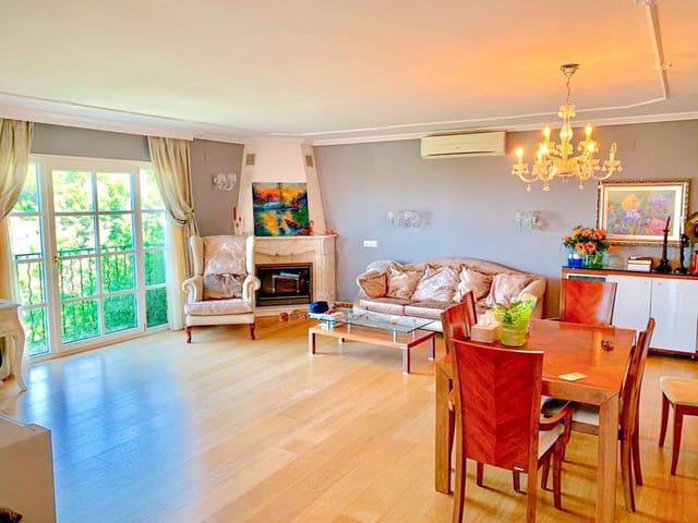 3 bedroom Villa for sale in Altea la Vella, Altea with pool garage - € 790,000 (Ref: 10020249)
