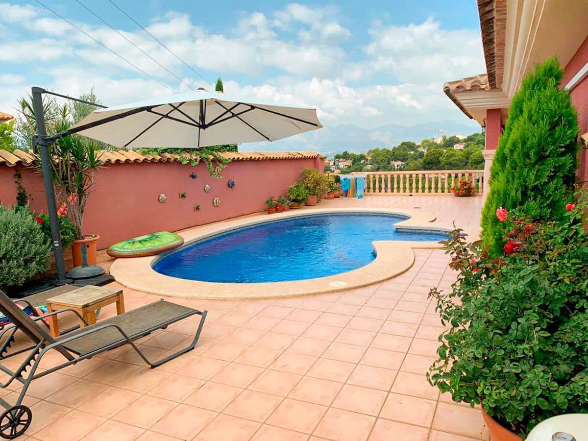 3 bedroom Villa for sale in Altea la Vella with pool garage - € 790,000 (Ref: 10020249)