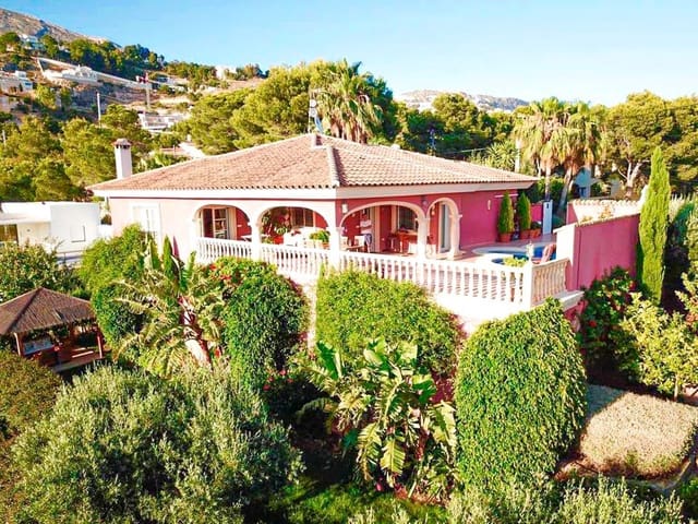 3 bedroom Villa for sale in Altea la Vella, Altea with pool garage - € 790,000 (Ref: 10020249)