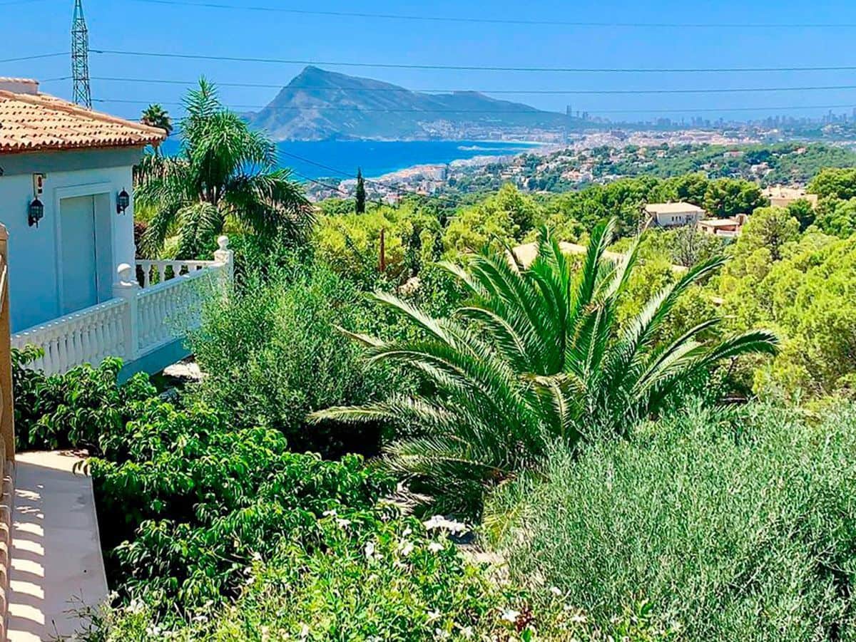 3 bedroom Villa for sale in Altea la Vella with pool garage - € 790,000 (Ref: 10020249)