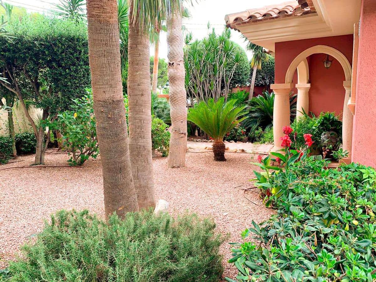 3 bedroom Villa for sale in Altea la Vella with pool garage - € 790,000 (Ref: 10020249)