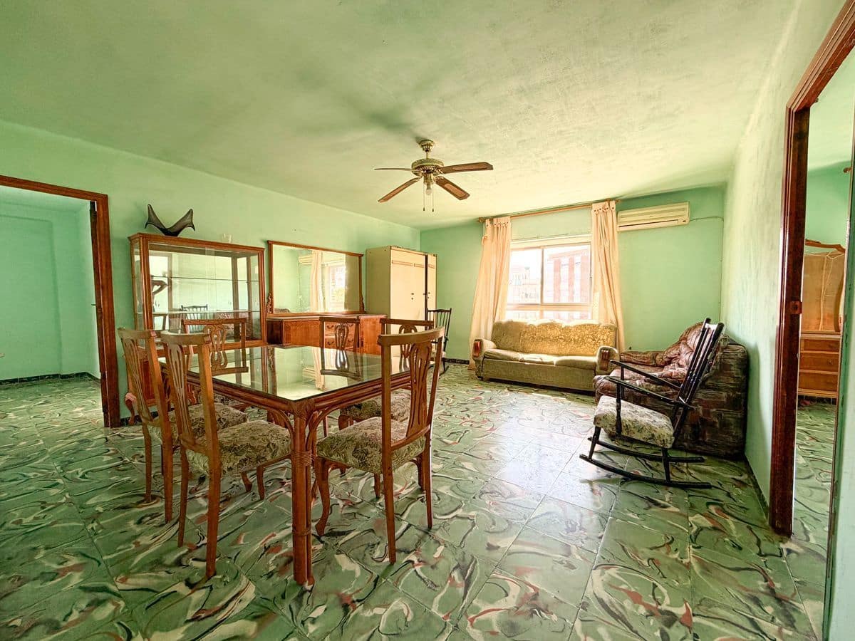 3 bedroom Flat for sale in Oliva - € 130,000 (Ref: 10145834)