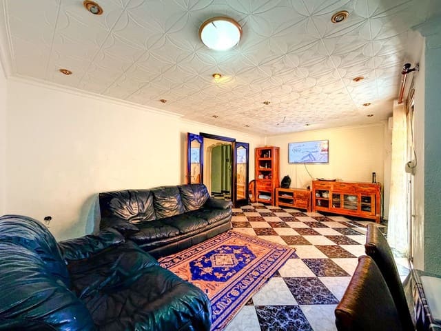 Apartamento de 3 habitaciones en Oliva en venta - 125.000 € (Ref: 10184220)