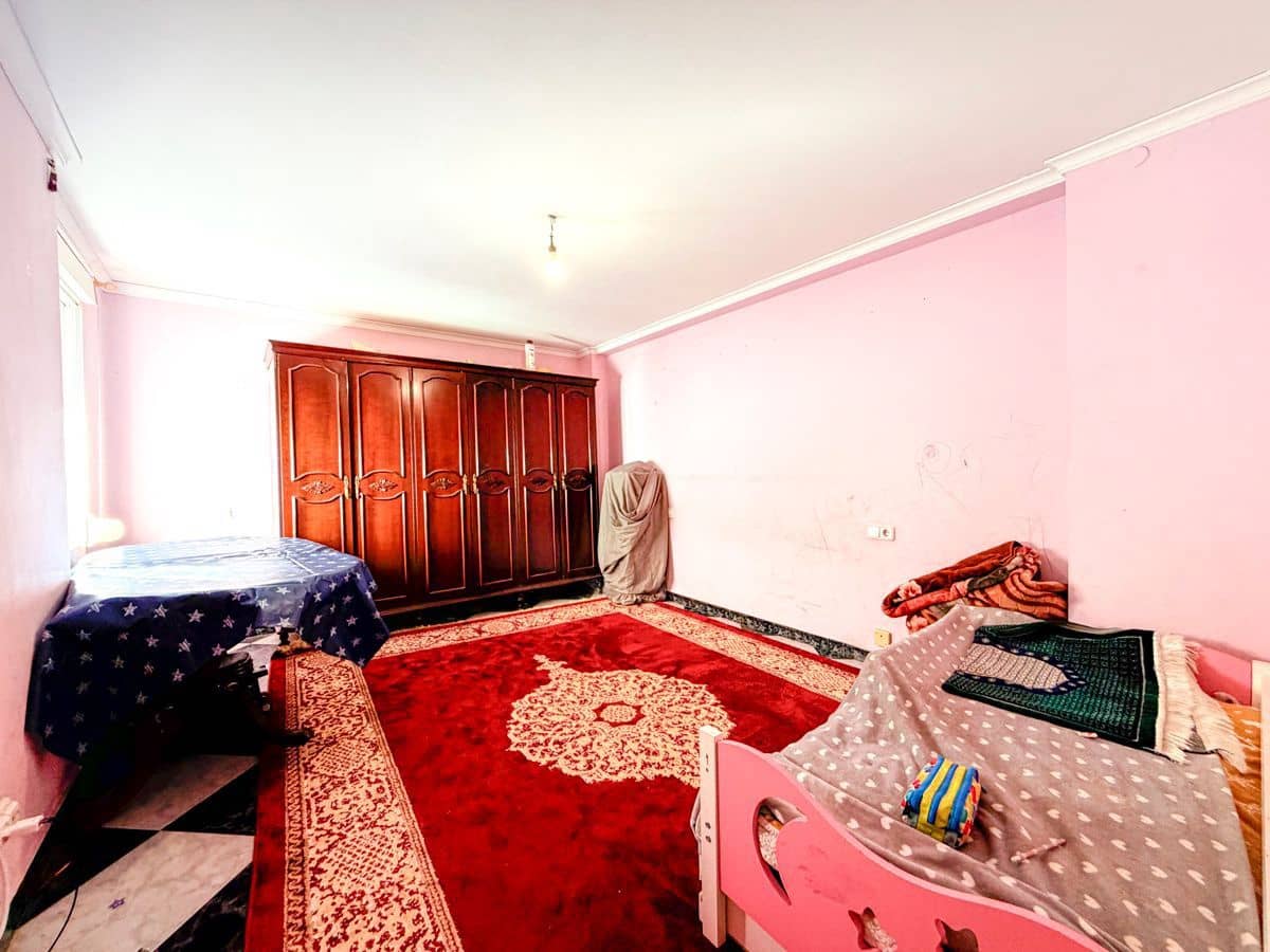 Apartamento de 3 habitaciones en Oliva en venta - 125.000 € (Ref: 10184220)