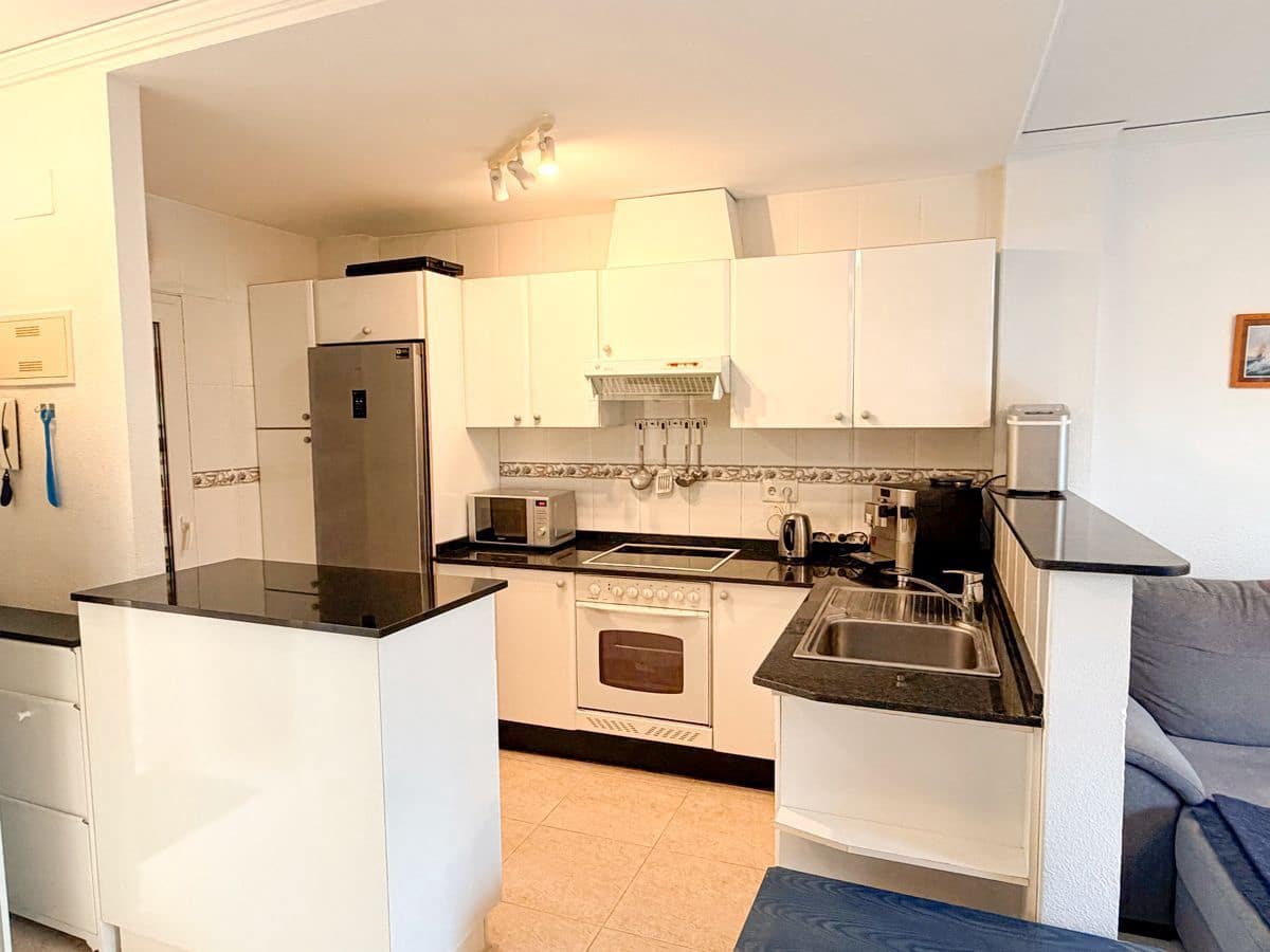 2 soverom Kjedet enebolig til salgs i Els Poblets med svømmebasseng garasje - € 258 000 (Ref: 9554631)