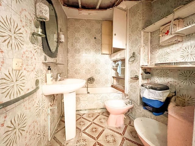 Casa de 2 habitaciones en Dénia en venta - 189.000 € (Ref: 9554632)