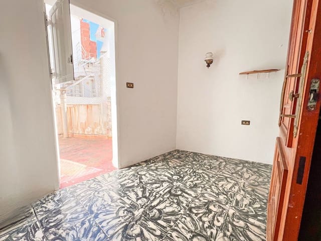 Casa de 2 habitaciones en Dénia en venta - 189.000 € (Ref: 9554632)