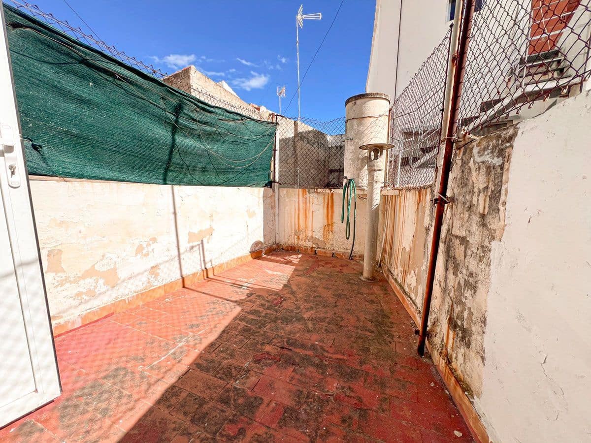 Casa de 2 habitaciones en Dénia en venta - 189.000 € (Ref: 9554632)