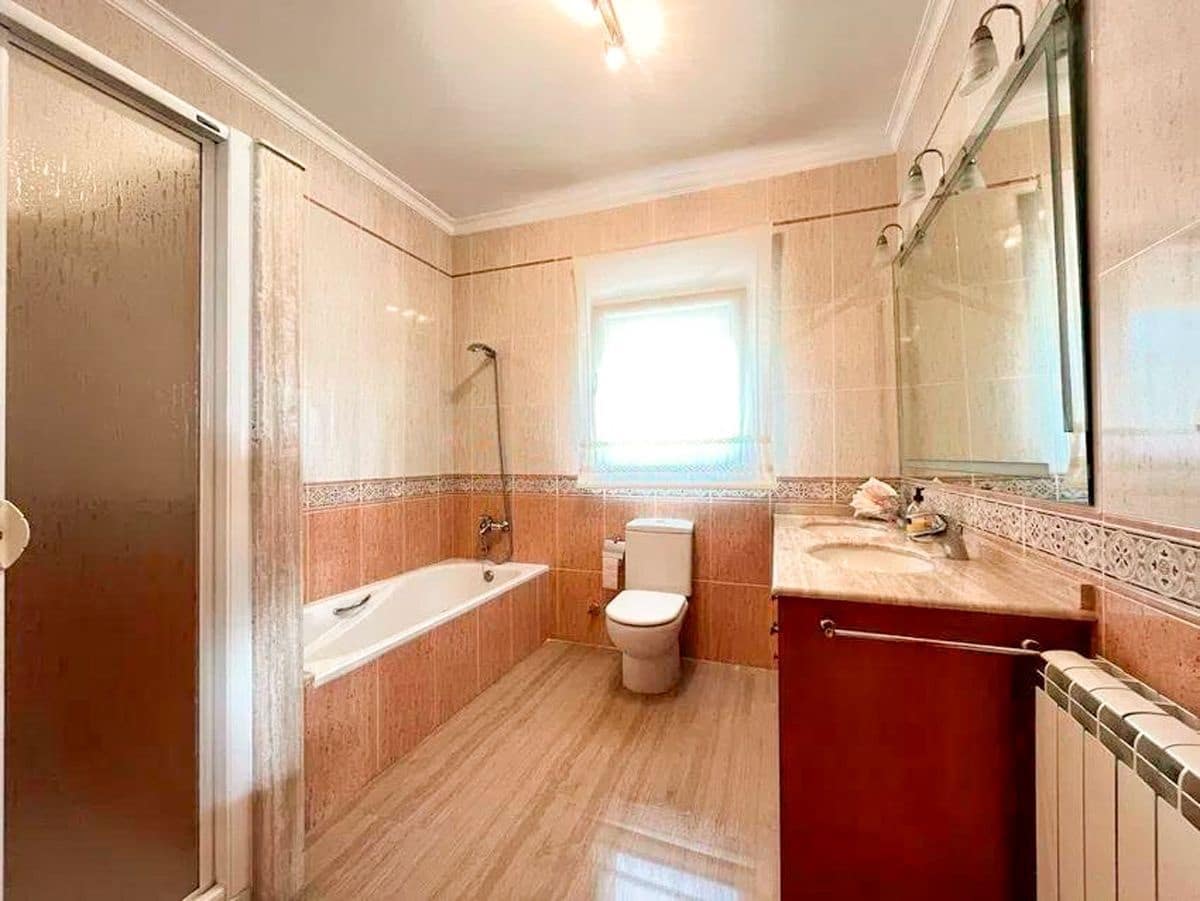 4 sypialnia Willa na sprzedaż w Beniarbeig z basenem garażem - 790 000 € (Ref: 9585489)