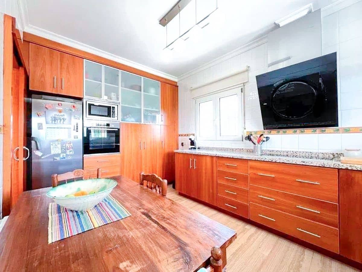 4 sypialnia Willa na sprzedaż w Beniarbeig z basenem garażem - 790 000 € (Ref: 9585489)