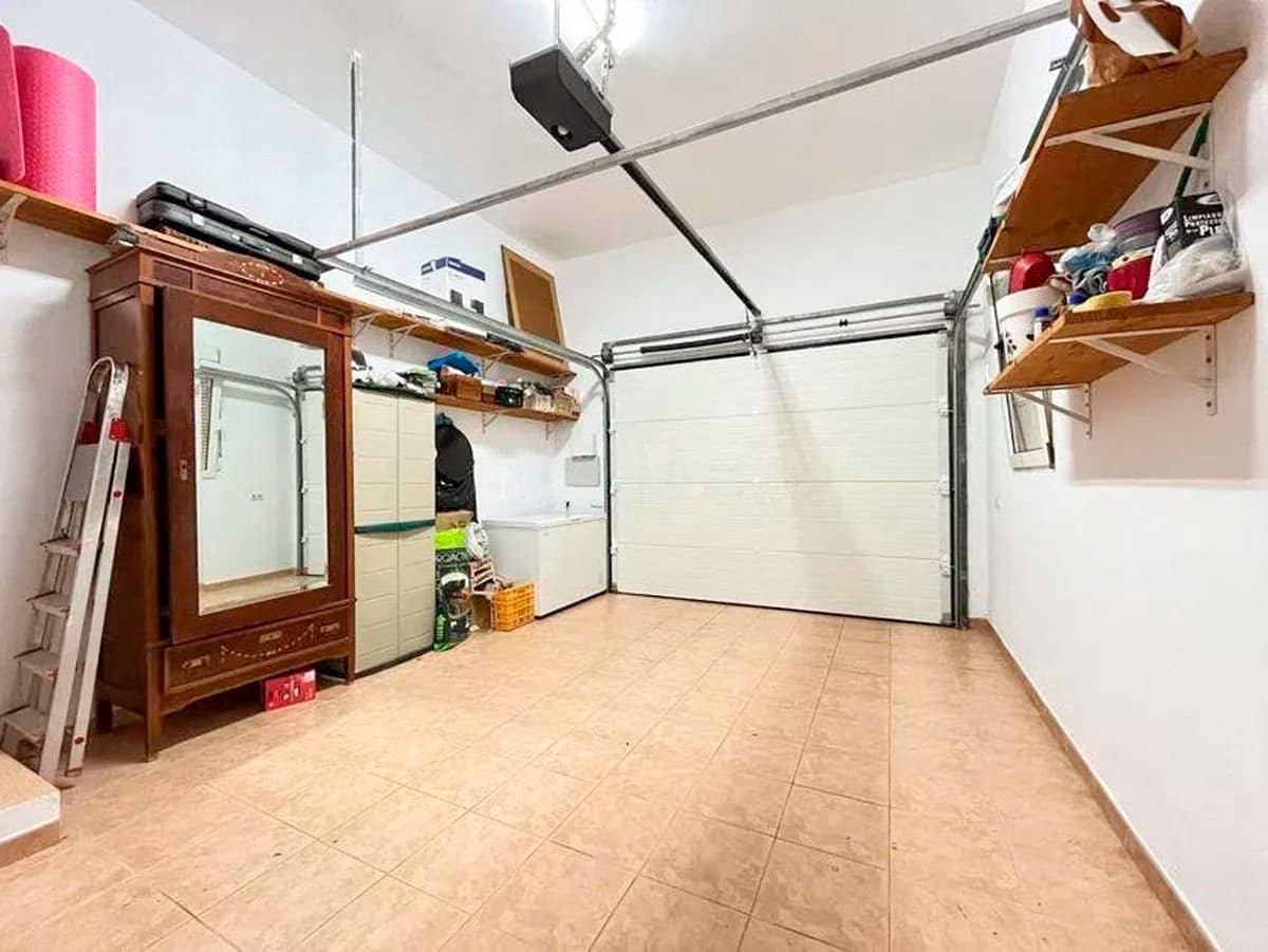 4 sypialnia Willa na sprzedaż w Beniarbeig z basenem garażem - 790 000 € (Ref: 9585489)