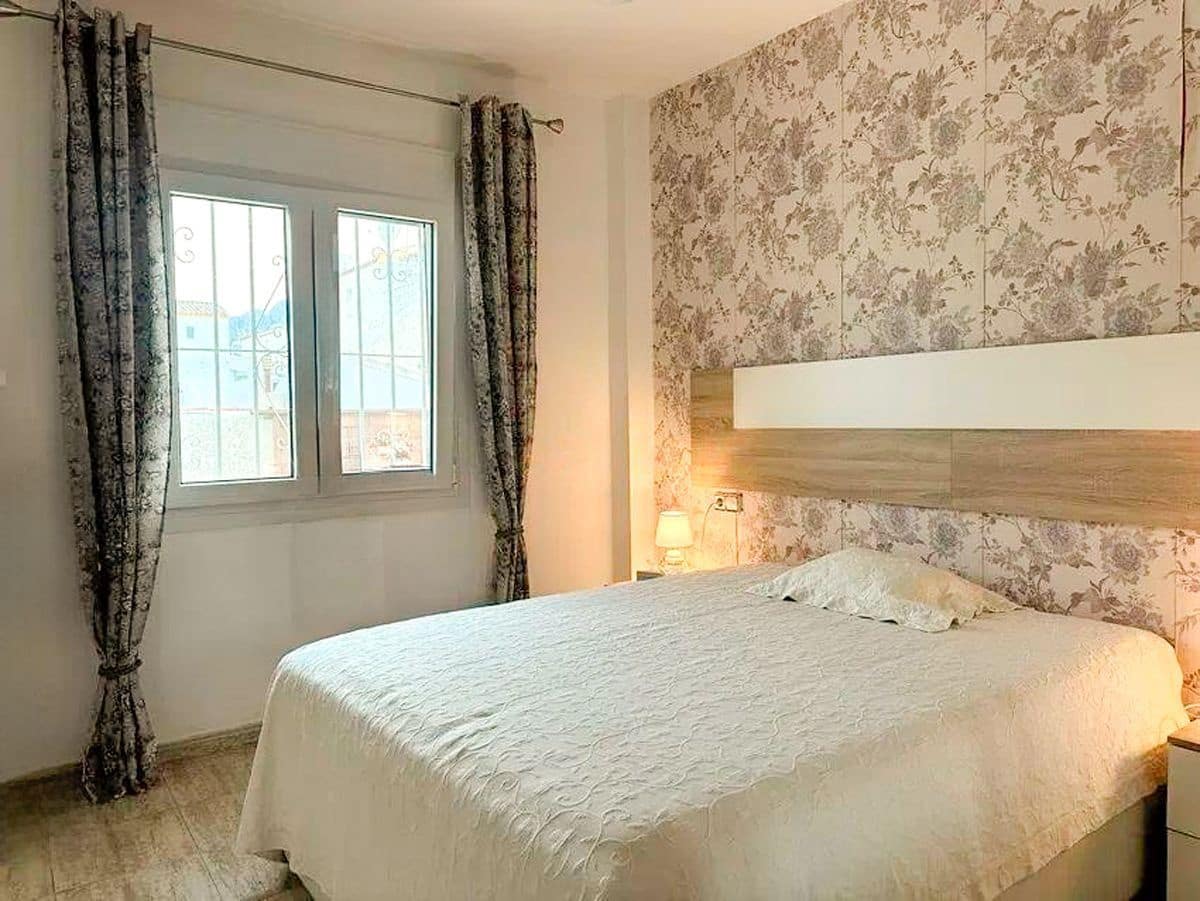 3 sypialnia Willa na sprzedaż w Els Poblets z basenem garażem - 315 000 € (Ref: 9598914)