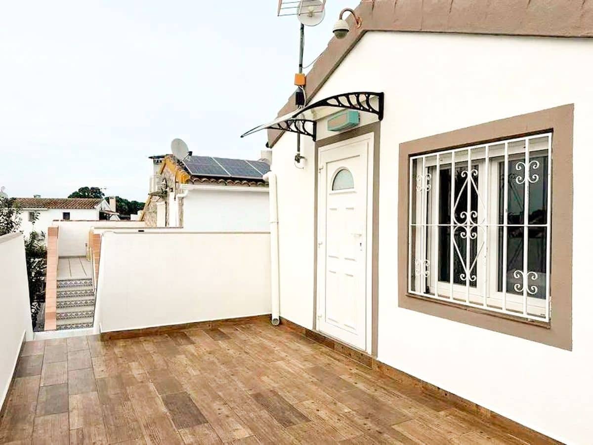 3 sypialnia Willa na sprzedaż w Els Poblets z basenem garażem - 315 000 € (Ref: 9598914)