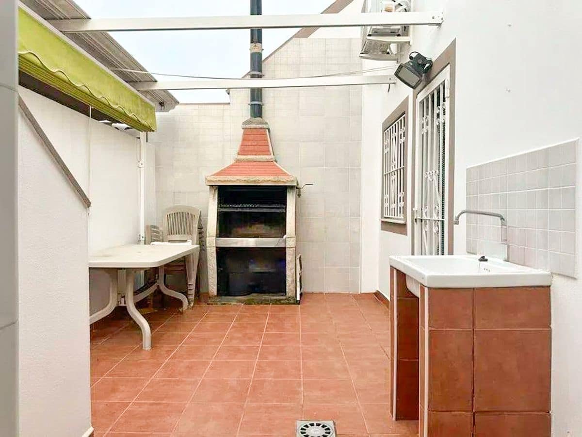 3 sypialnia Willa na sprzedaż w Els Poblets z basenem garażem - 315 000 € (Ref: 9598914)