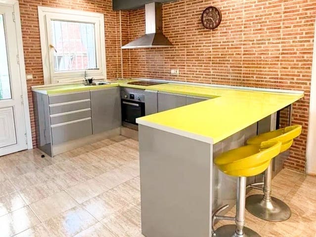 3 sypialnia Willa na sprzedaż w Els Poblets z basenem garażem - 315 000 € (Ref: 9598914)