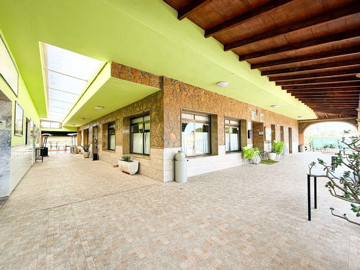 6 bedroom Commercial for sale in Sueca with garage - € 1,990,000 (Ref: 9610861)