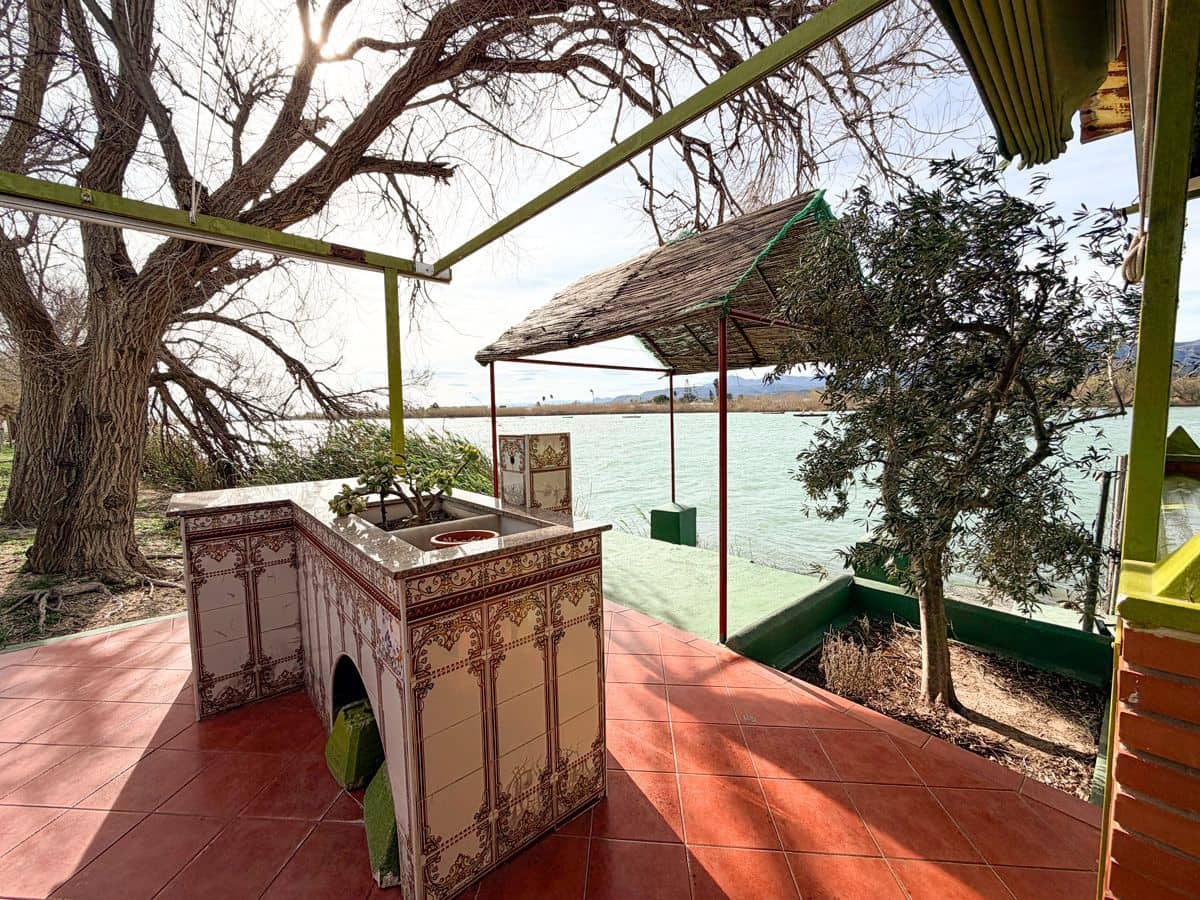 6 bedroom Commercial for sale in Sueca with garage - € 1,990,000 (Ref: 9610861)