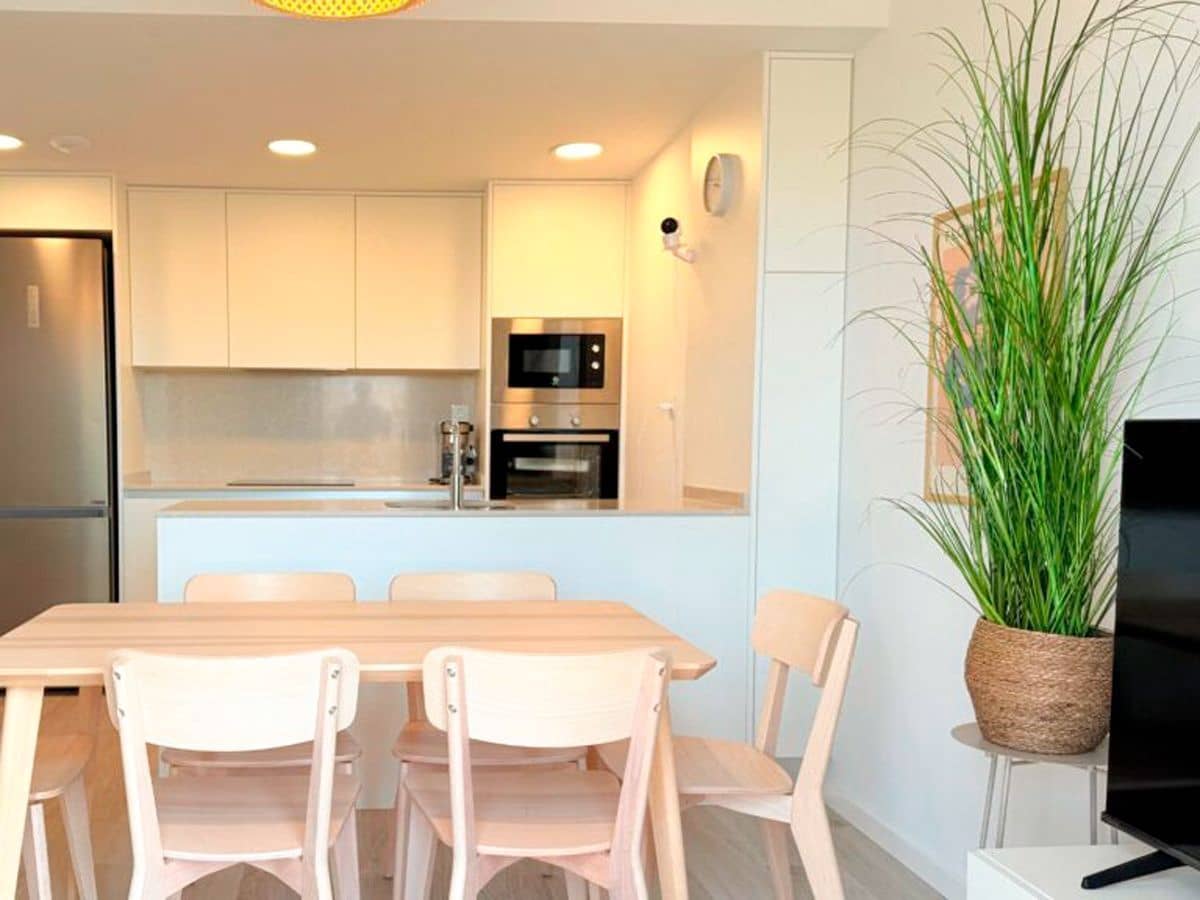 Piso de 2 habitaciones en Dénia en venta con piscina garaje - 319.000 € (Ref: 9627264)