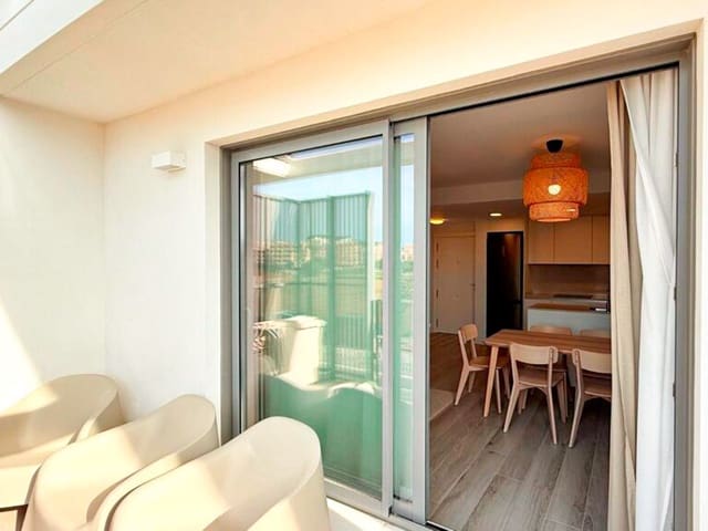 Piso de 2 habitaciones en Dénia en venta con piscina garaje - 319.000 € (Ref: 9627264)