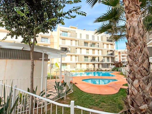 Piso de 2 habitaciones en Dénia en venta con piscina garaje - 319.000 € (Ref: 9627264)