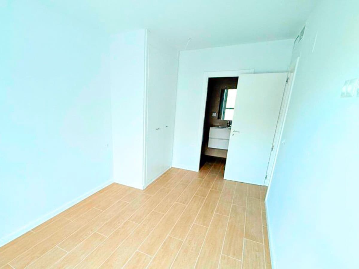 2 soverom Leilighet til salgs i Denia med svømmebasseng garasje - € 335 000 (Ref: 9627265)