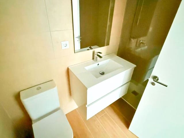 2 soverom Leilighet til salgs i Dénia med svømmebasseng garasje - € 335 000 (Ref: 9627265)