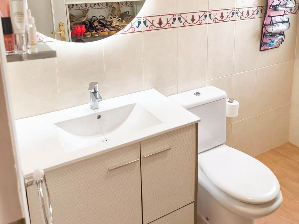 4 Zimmer Villa zu verkaufen in La Nucia mit Pool Garage - 565.000 € (Ref: 9889770)
