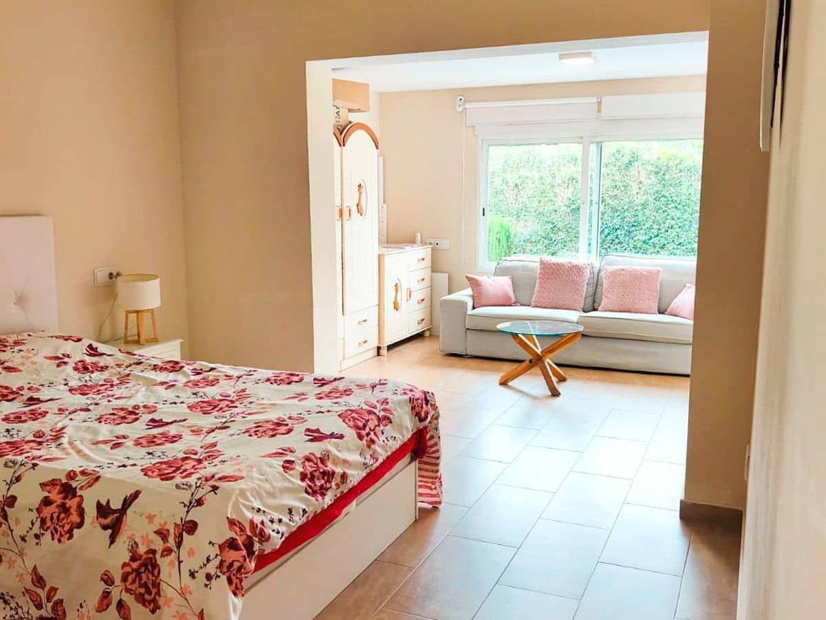 4 Zimmer Villa zu verkaufen in La Nucia mit Pool Garage - 565.000 € (Ref: 9889770)