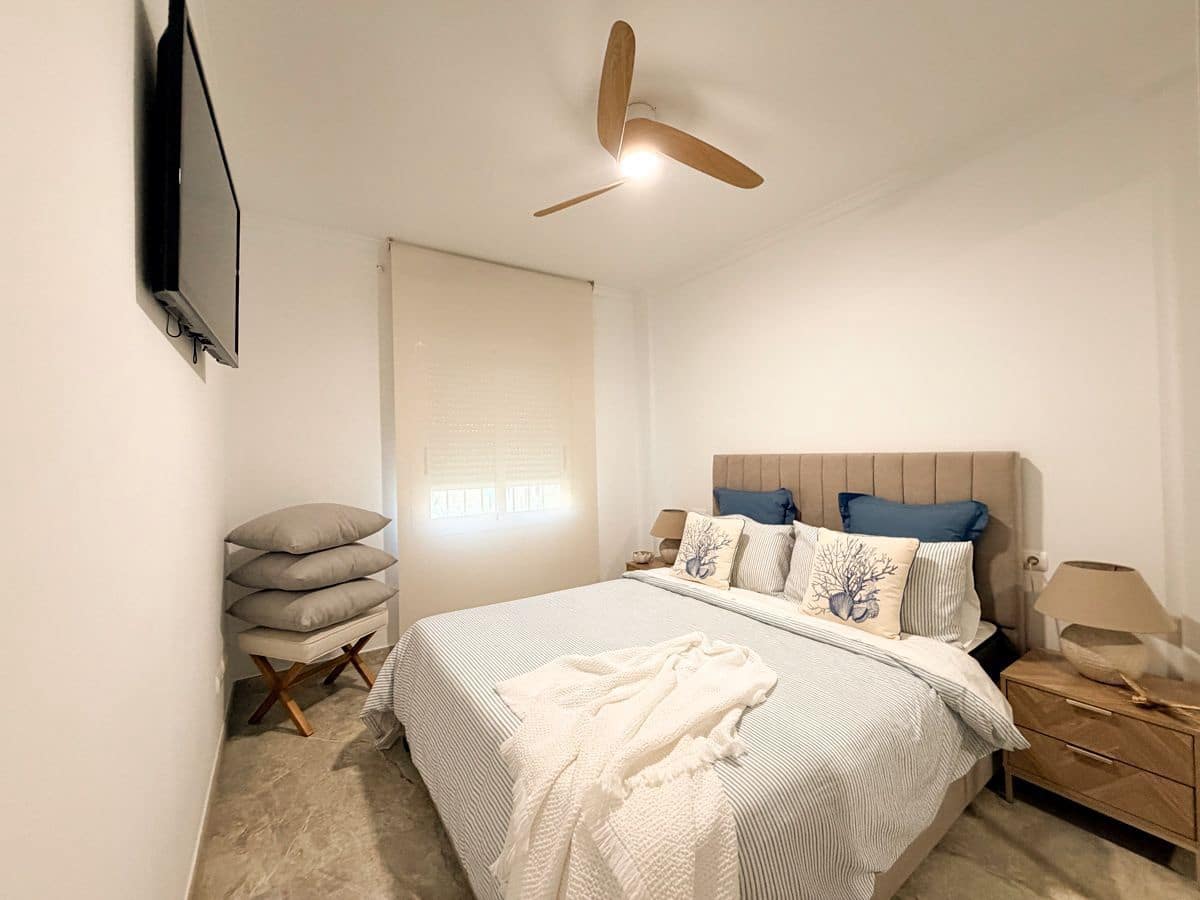 1 sovrum Lägenhet till salu i Denia med pool garage - 215 000 € (Ref: 9916469)