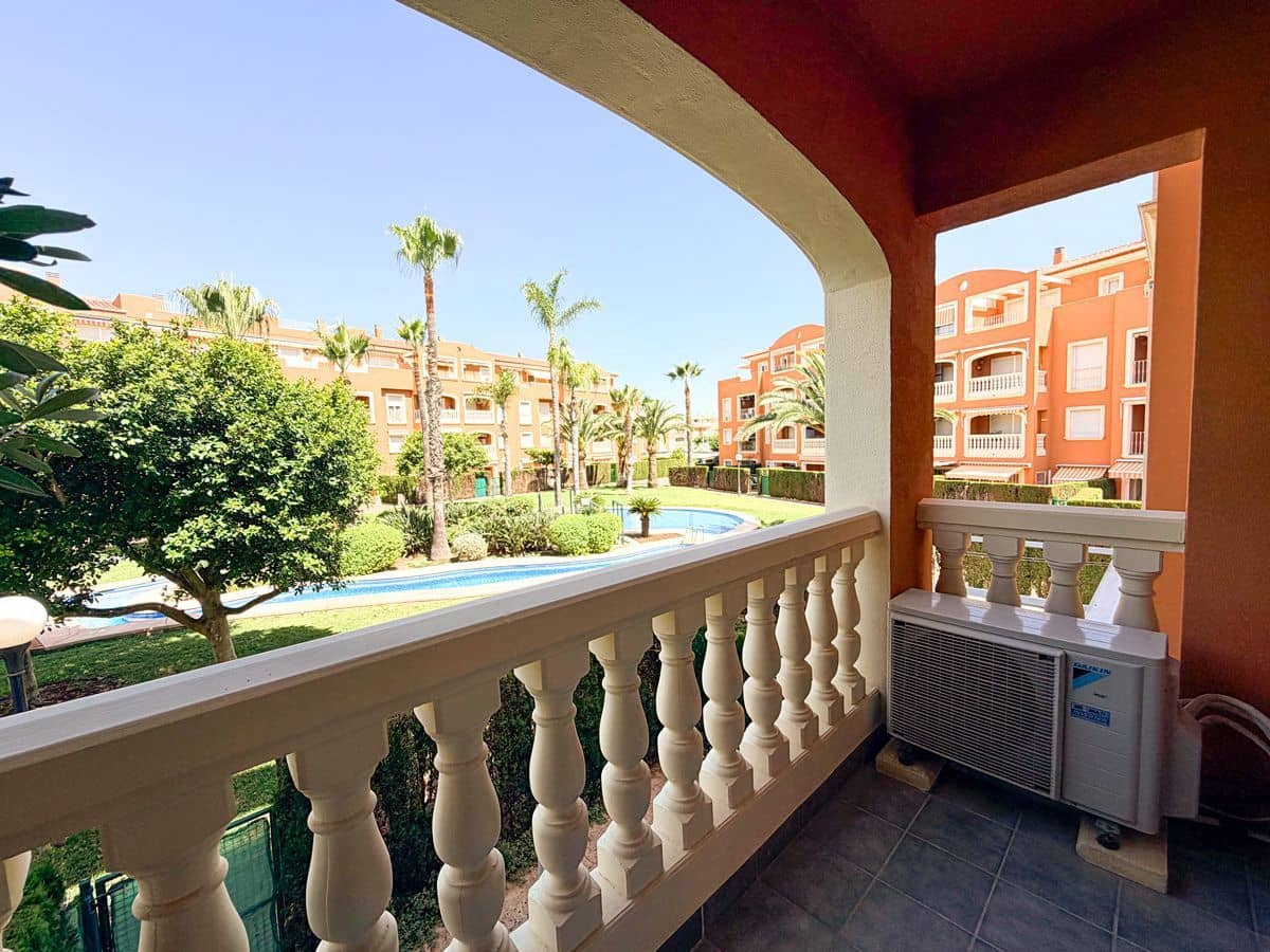 1 sovrum Lägenhet till salu i Denia med pool garage - 215 000 € (Ref: 9916469)