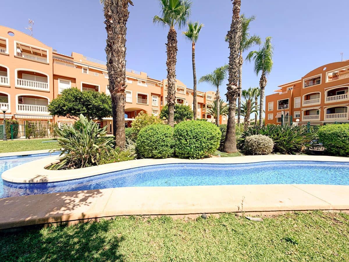 1 sovrum Lägenhet till salu i Denia med pool garage - 215 000 € (Ref: 9916469)